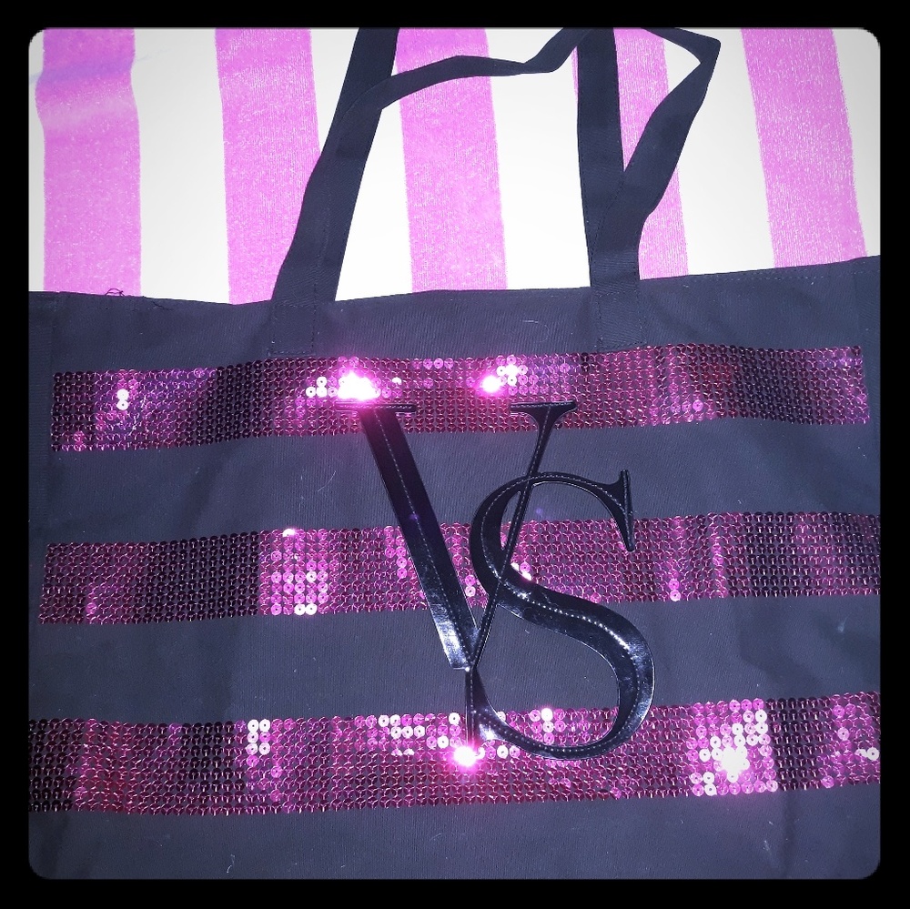 VS Tote Bag ~ NEVER USED